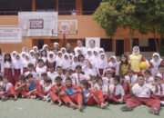 Peduli Kesehatan Anak, Sun Life Indonesia Donasi Peralatan Basket ke 30 Sekolah